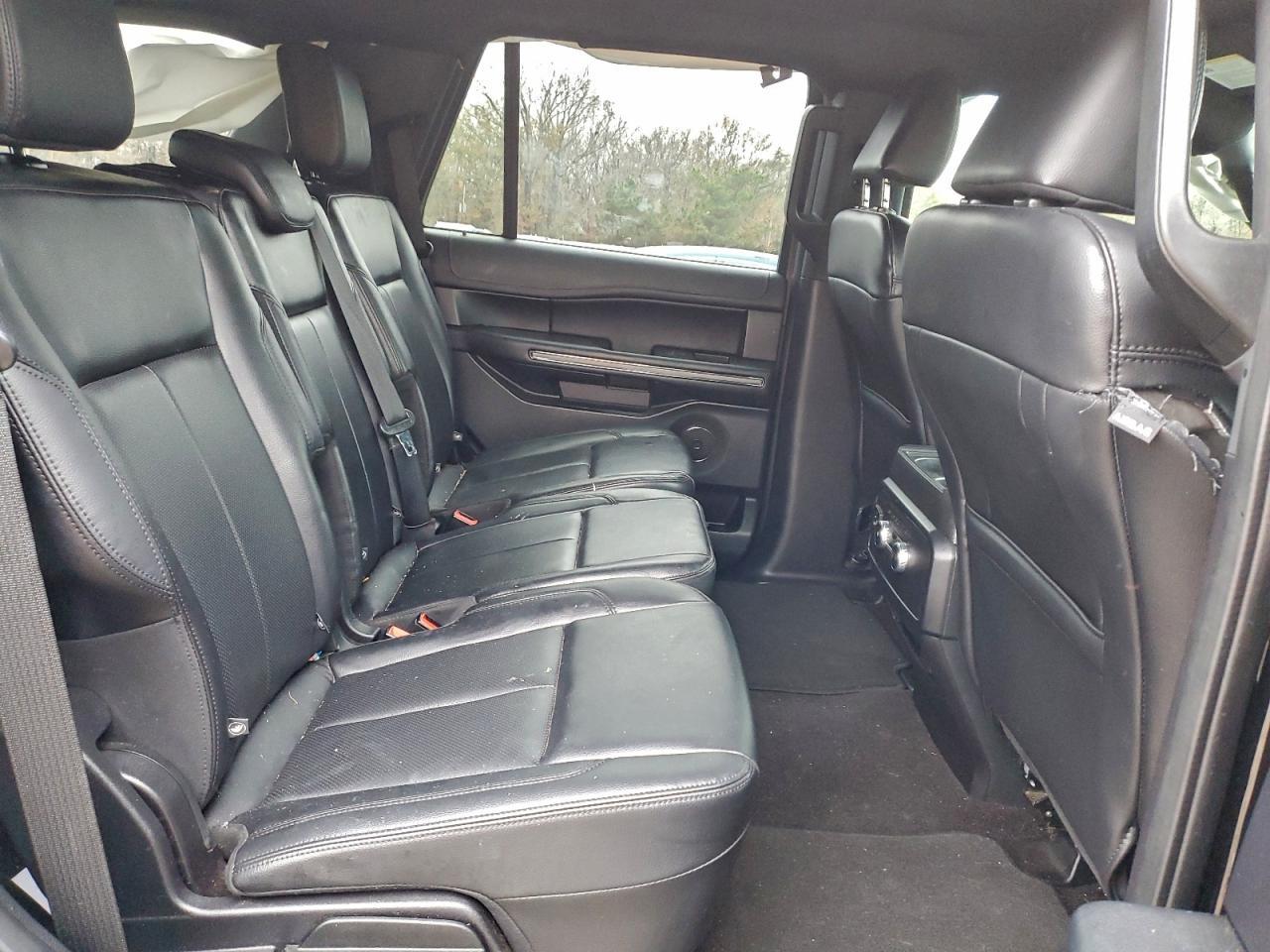 2021 FORD Expedition