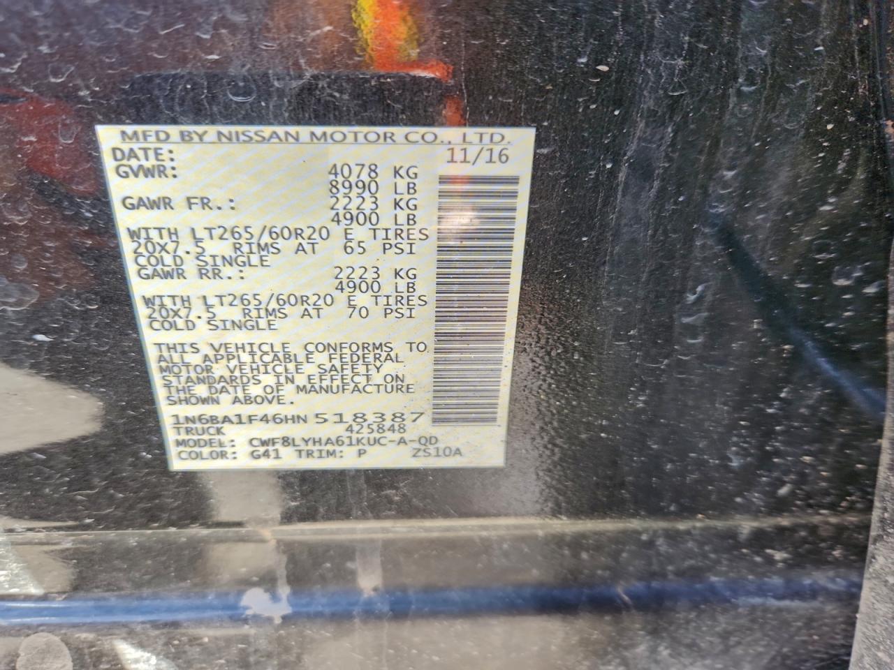 2017 NISSAN Titan