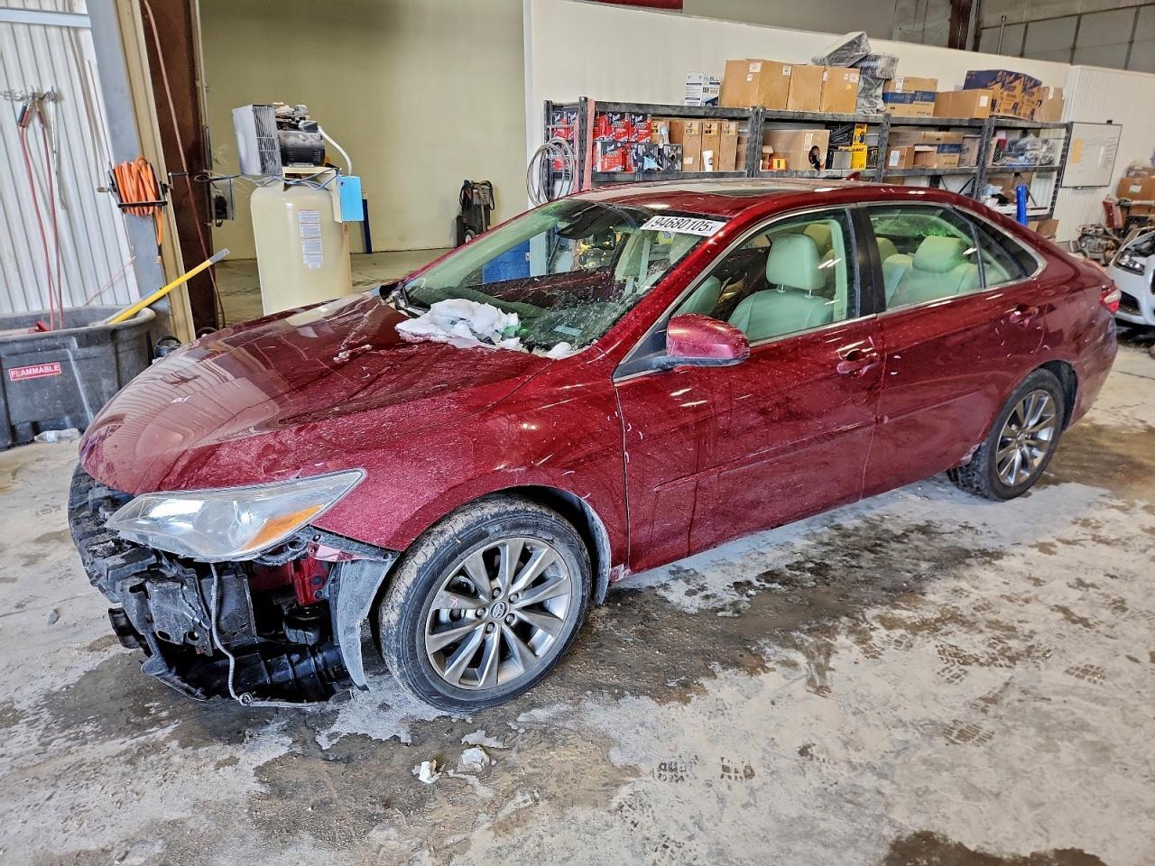 2015 TOYOTA CAMRY