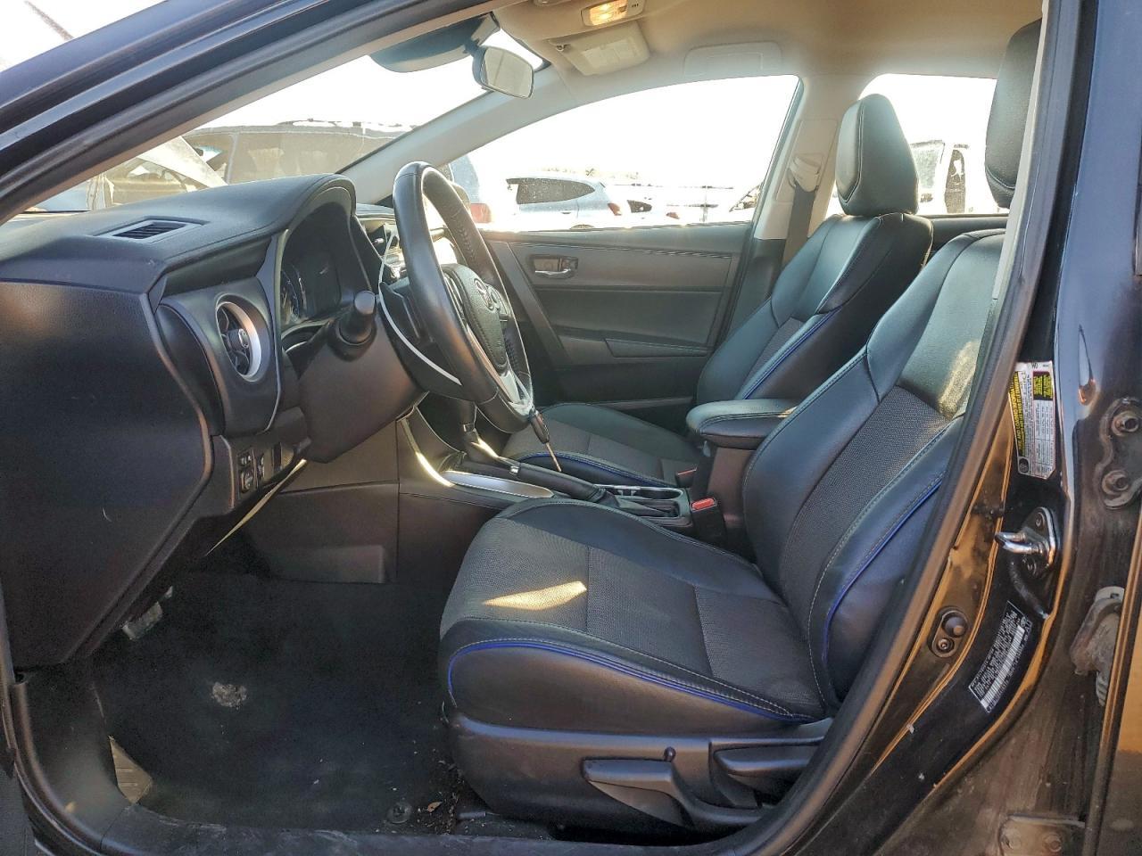 2017 TOYOTA COROLLA