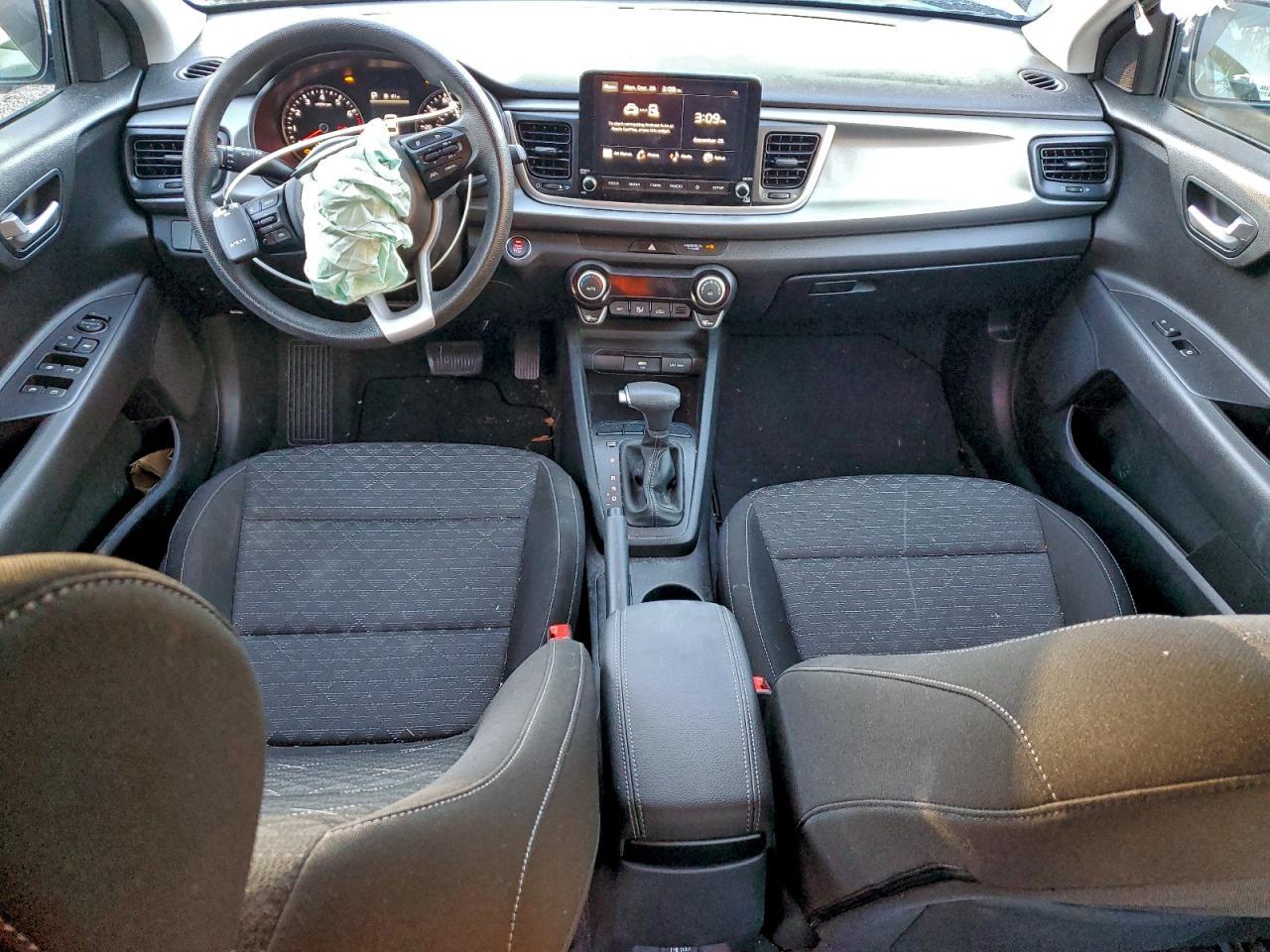 2023 KIA RIO