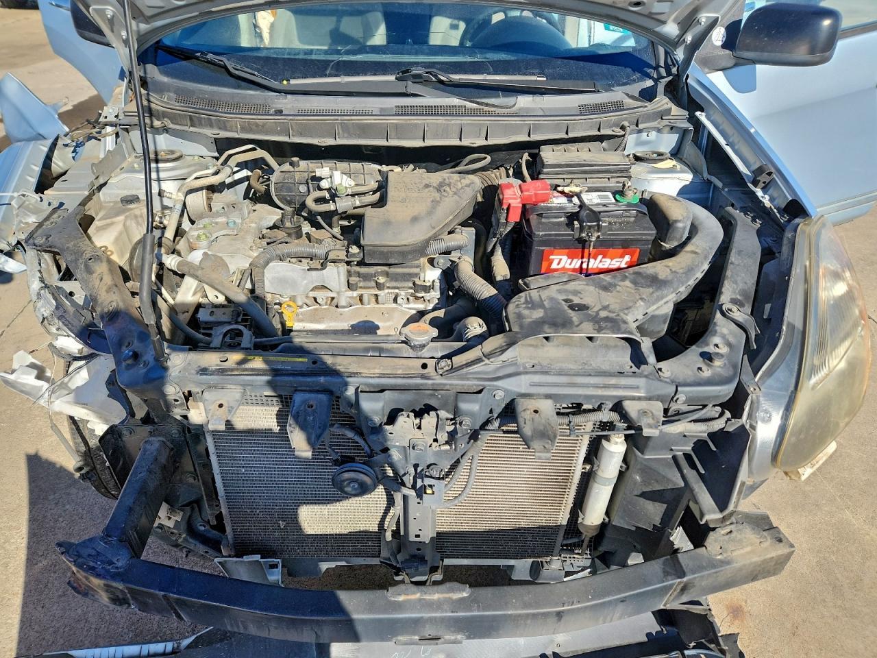 2015 NISSAN ROGUE