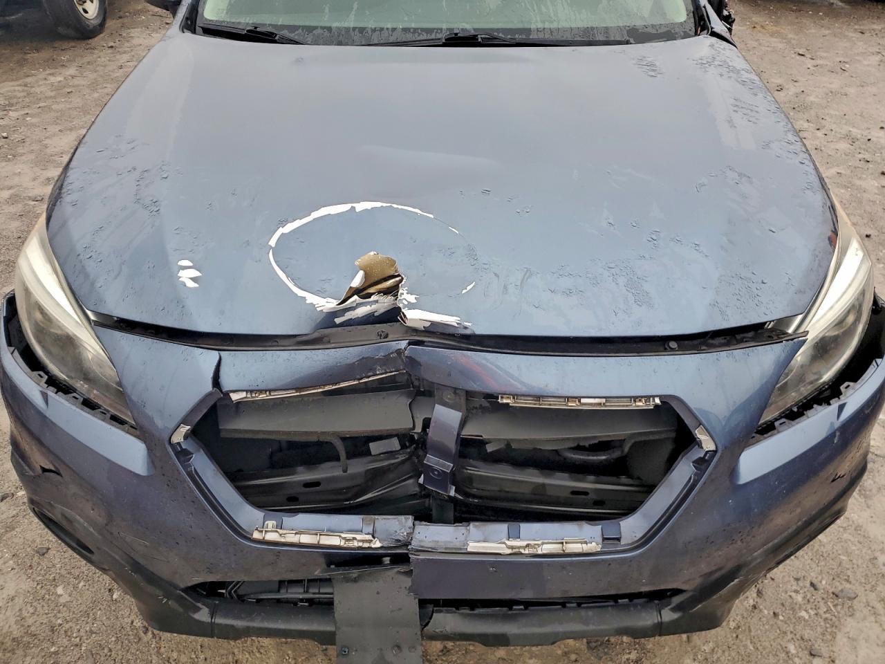 2017 SUBARU Outback