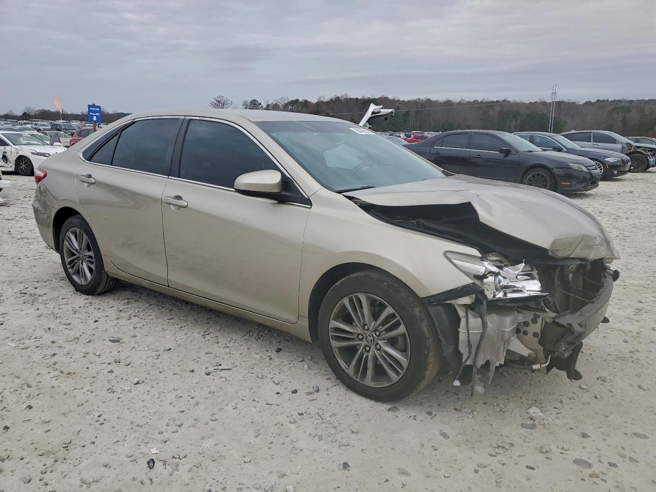 2015 TOYOTA CAMRY