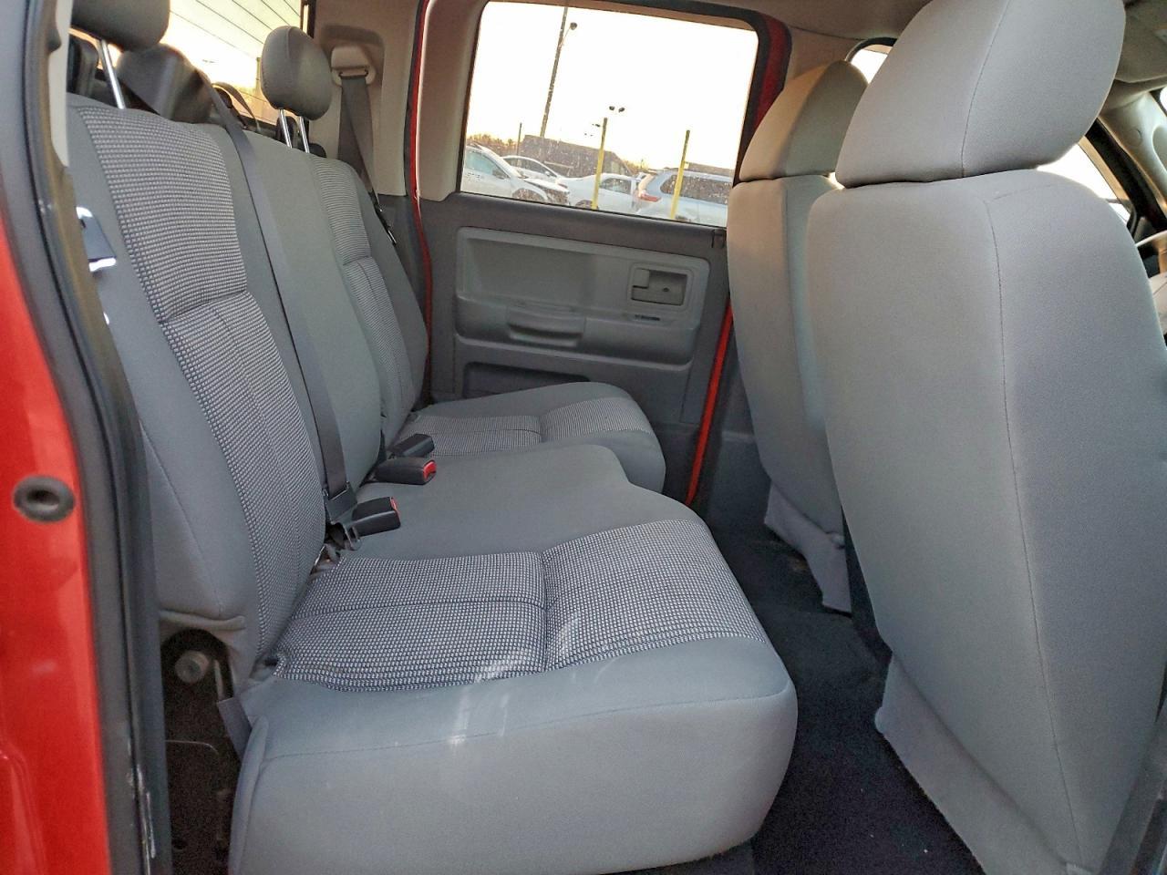 2008 DODGE Dakota