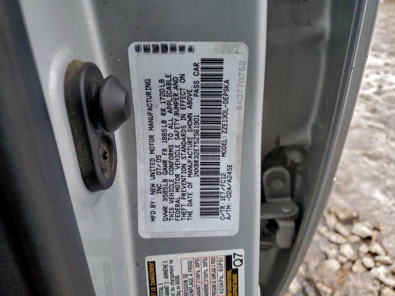 2005 TOYOTA COROLLA