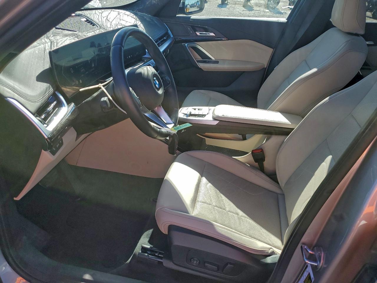 2024 BMW X1