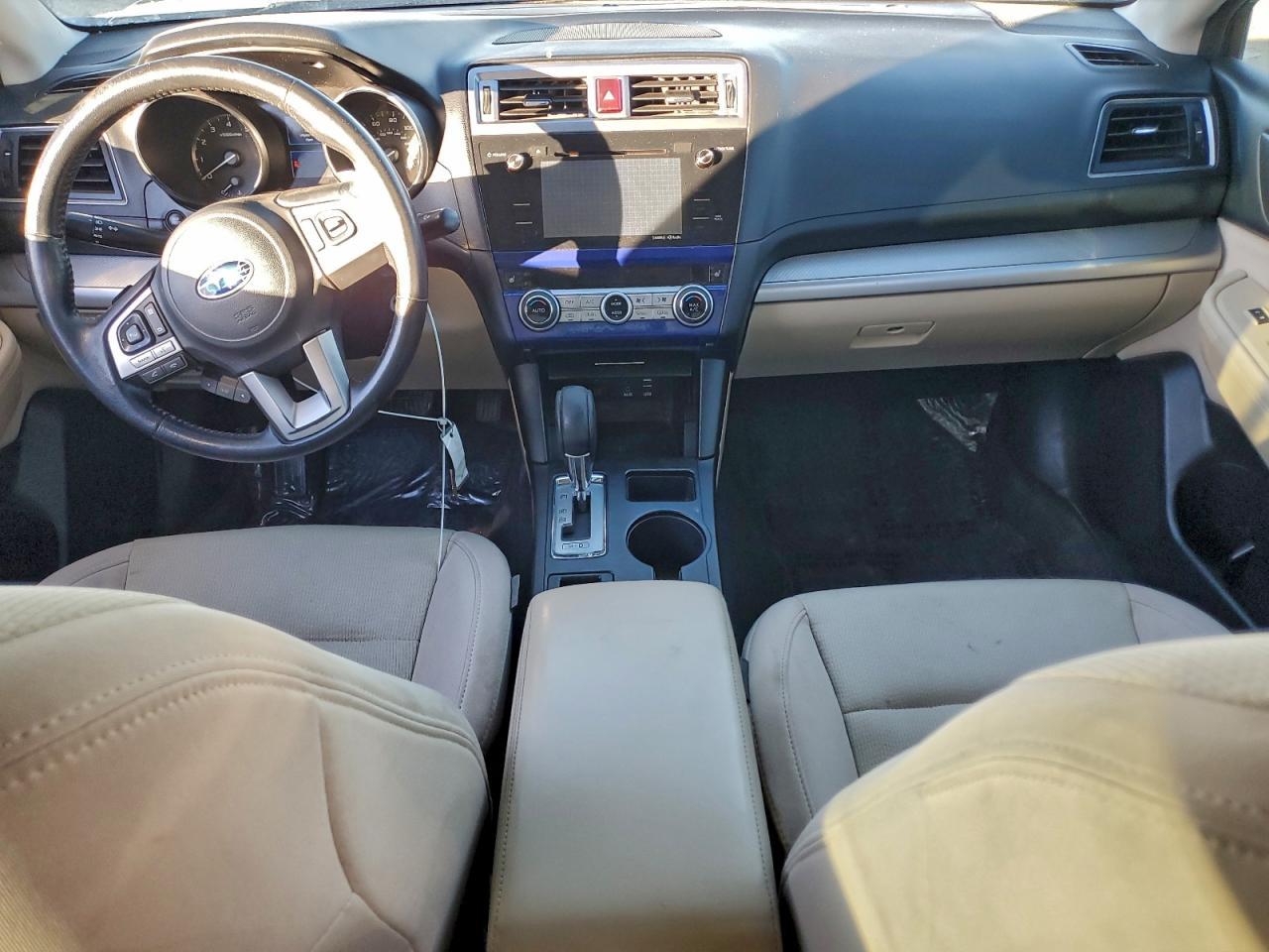 2015 SUBARU Legacy