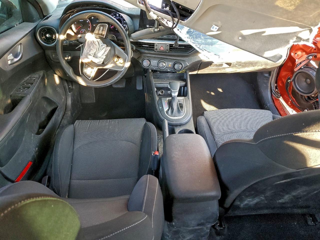 2023 KIA FORTE