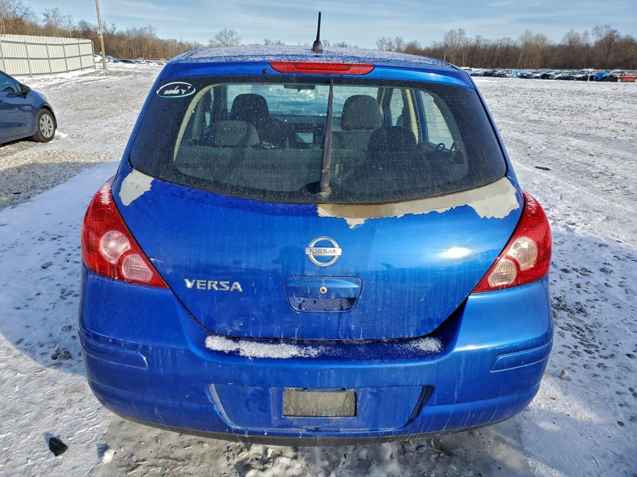 2010 NISSAN VERSA