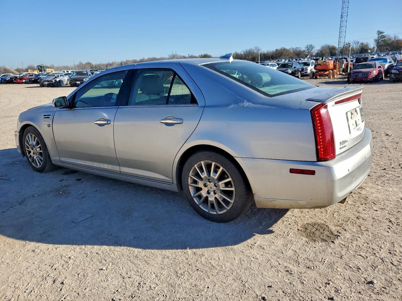 2011 CADILLAC STS