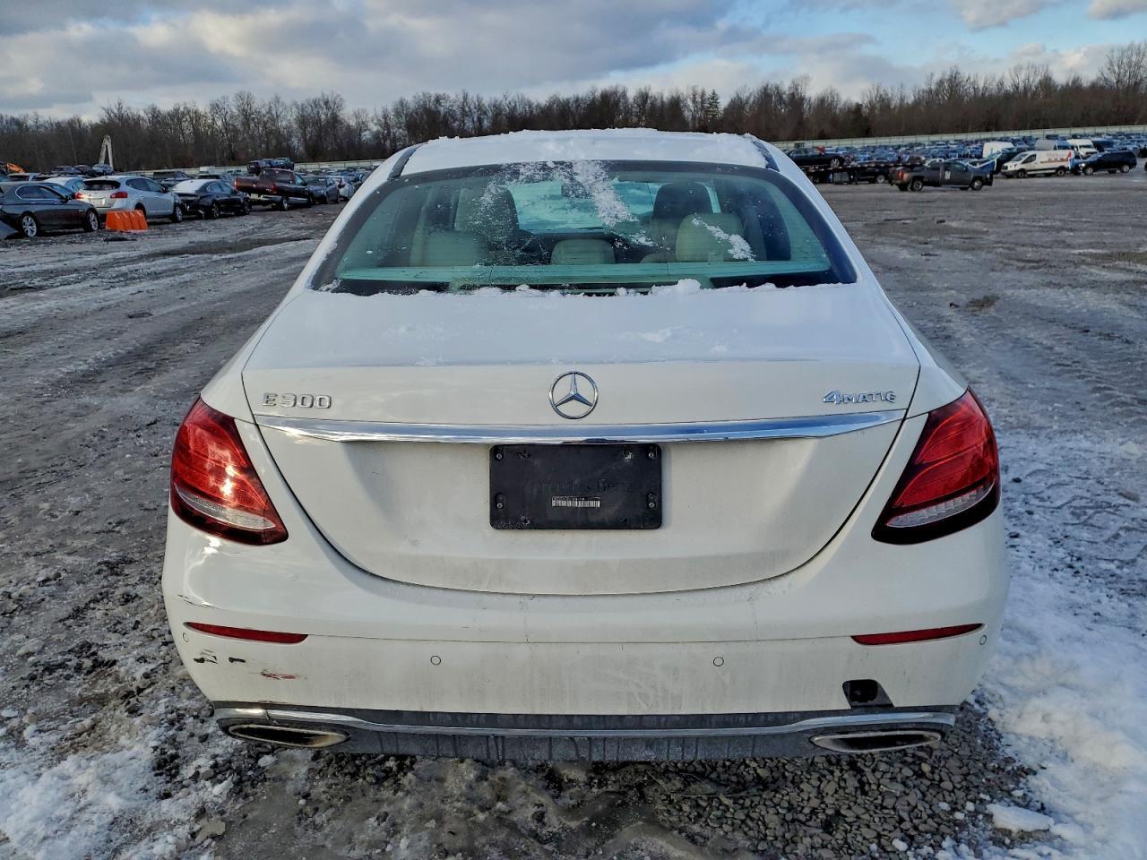 2017 MERCEDES-BENZ E-Class