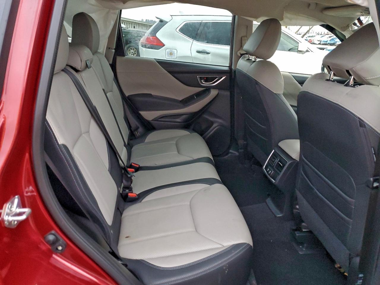 2022 SUBARU FORESTER