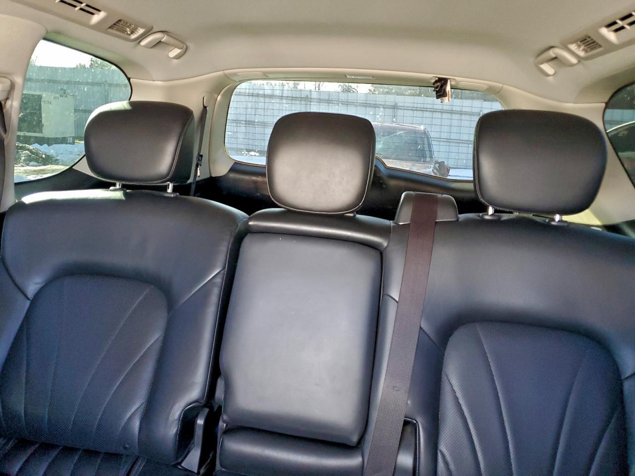 2017 INFINITI QX80