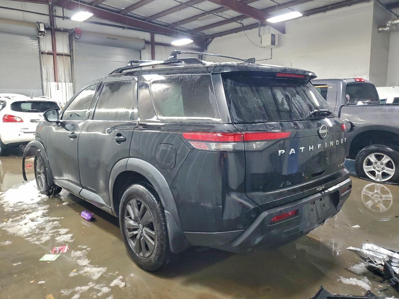 2022 NISSAN PATHFINDER