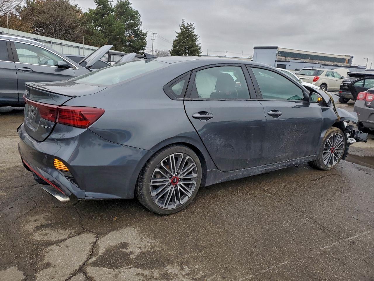 2023 KIA FORTE