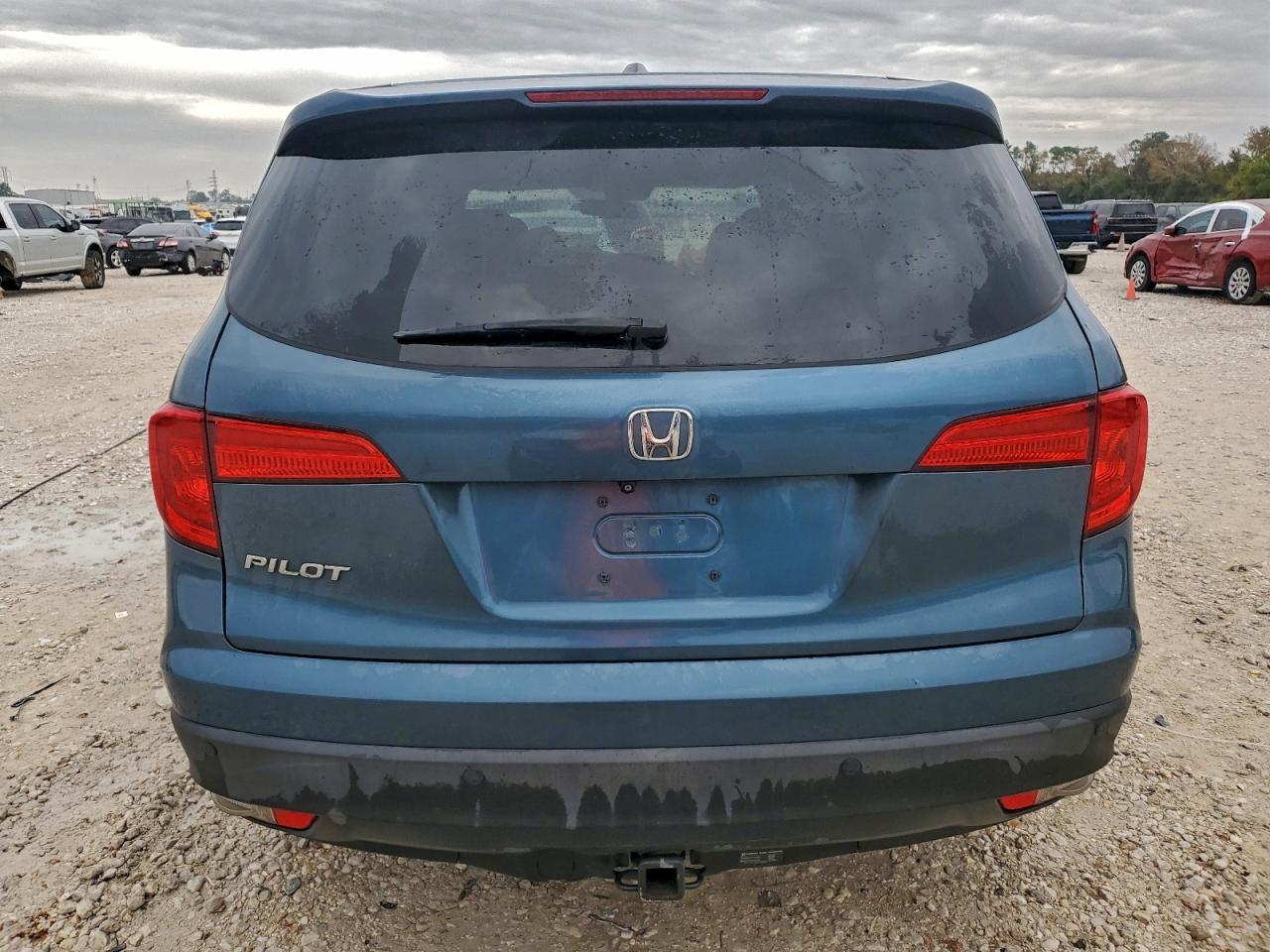2016 HONDA PILOT