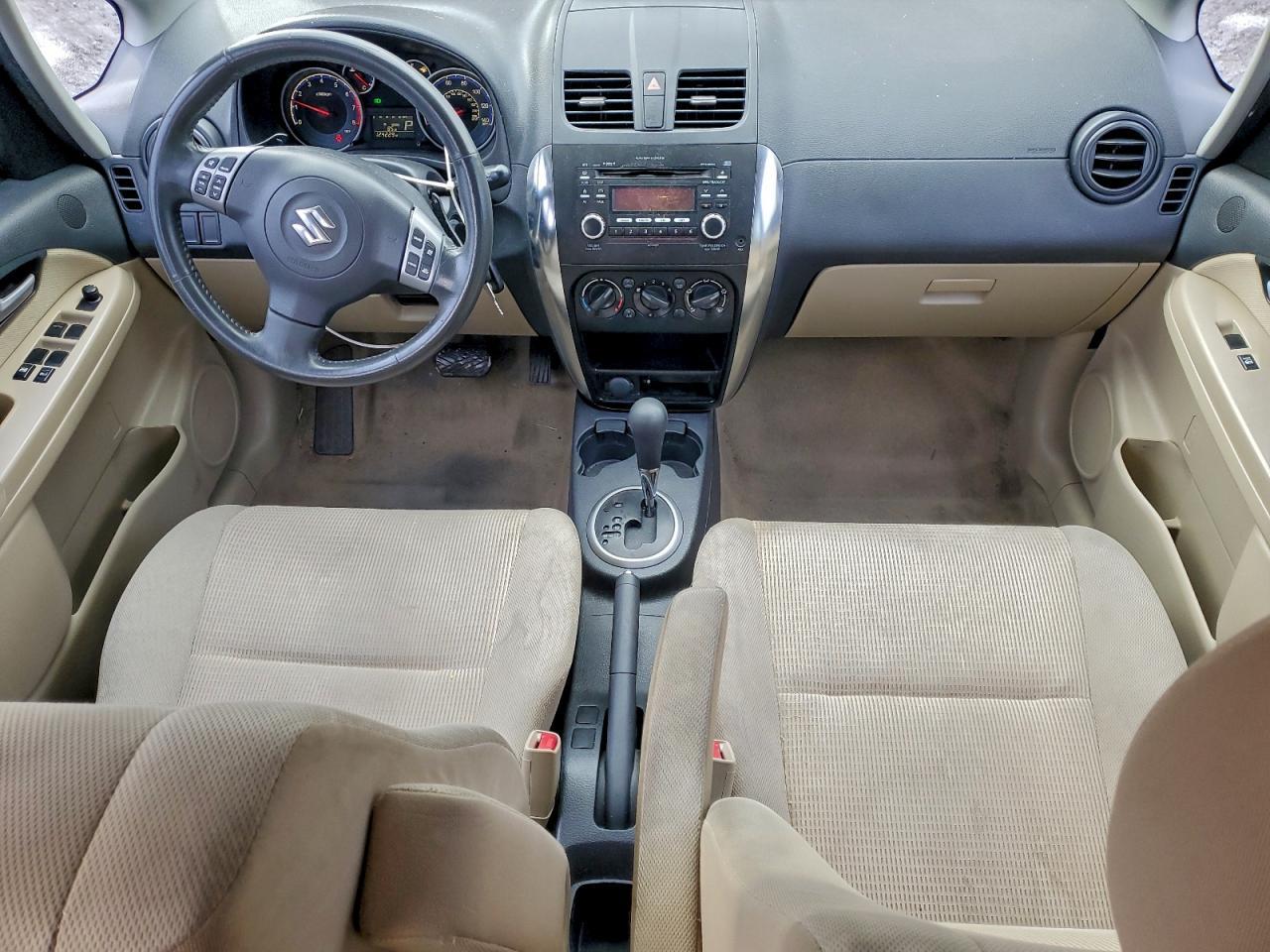 2011 SUZUKI SX4