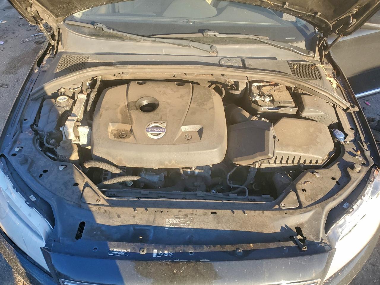 2015 VOLVO S80
