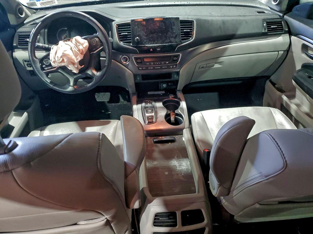 2020 HONDA PILOT