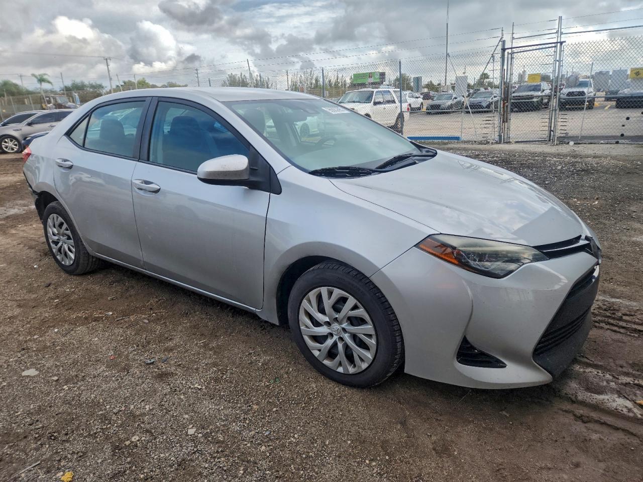 2018 TOYOTA COROLLA