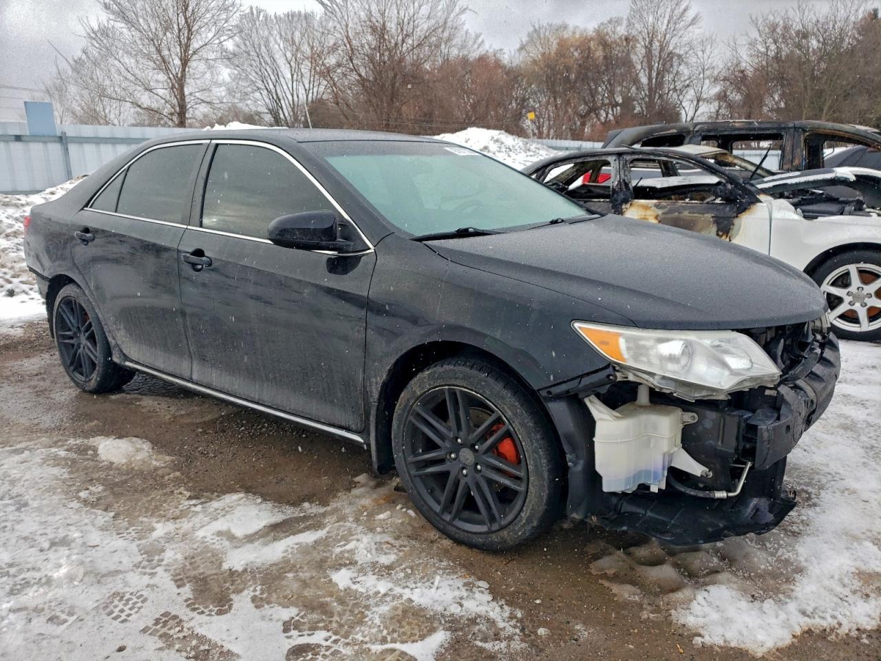 2012 TOYOTA CAMRY