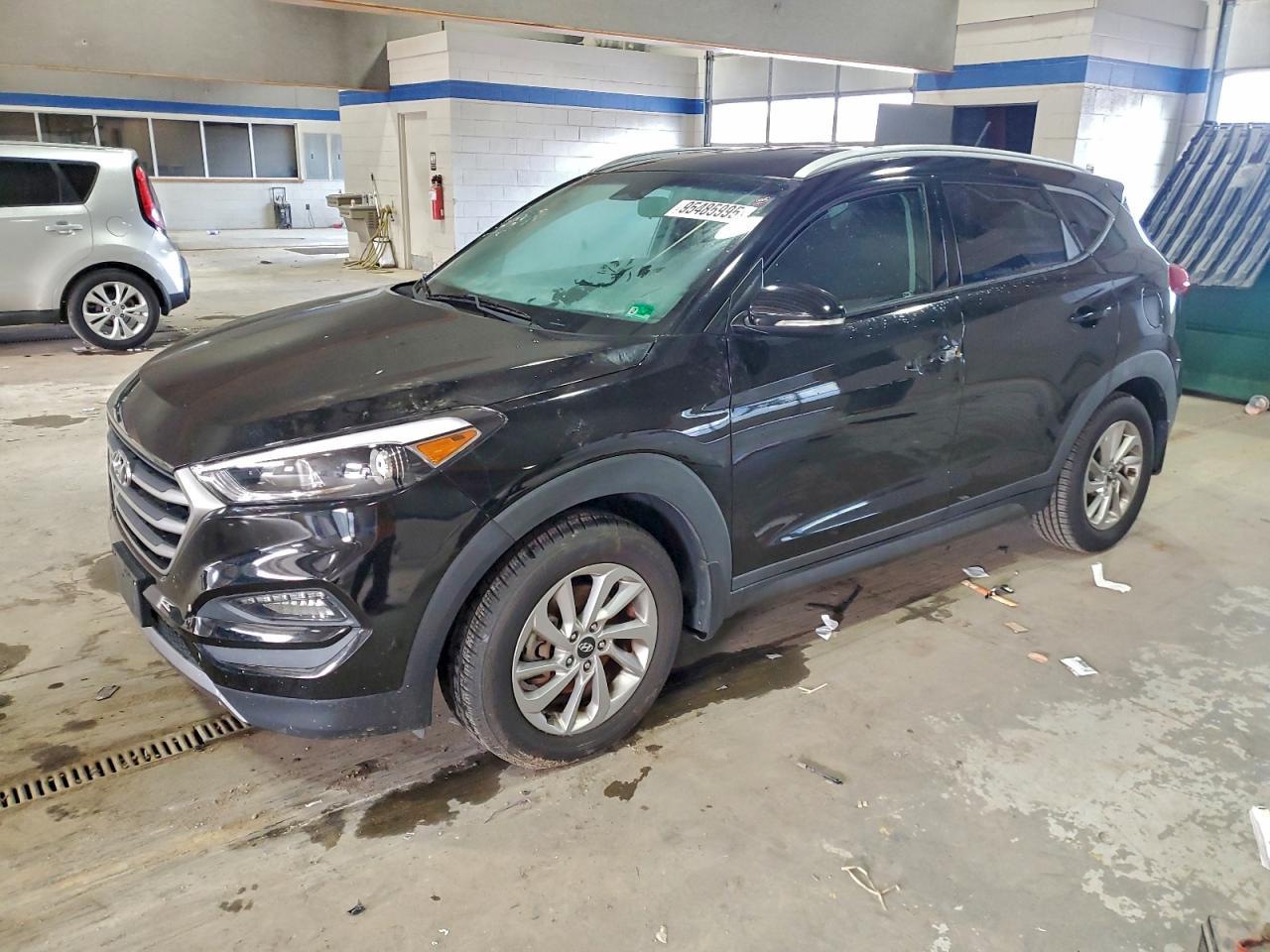 2016 HYUNDAI TUCSON