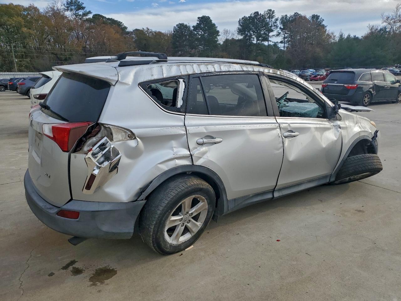 2014 TOYOTA RAV4