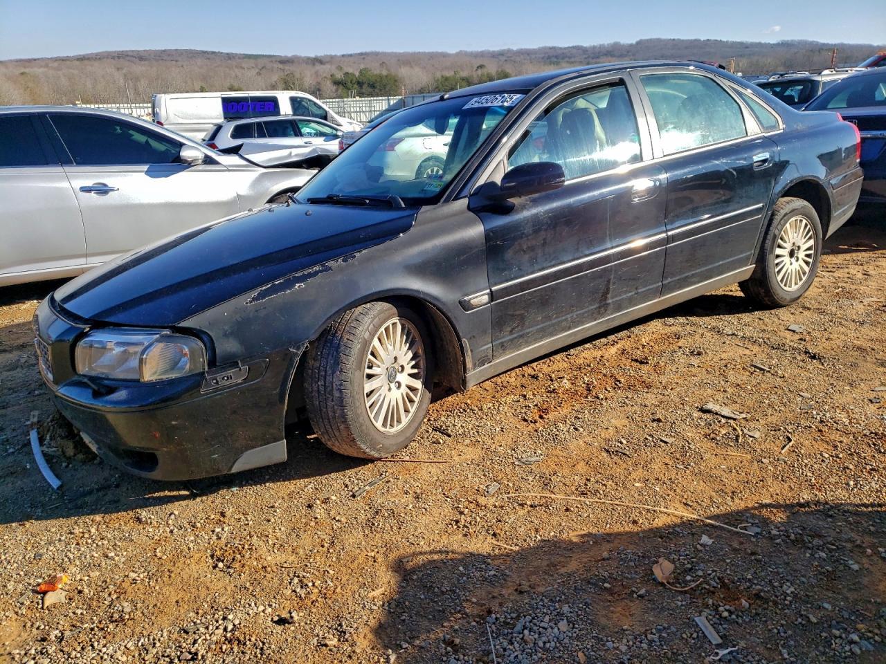 2004 VOLVO S80