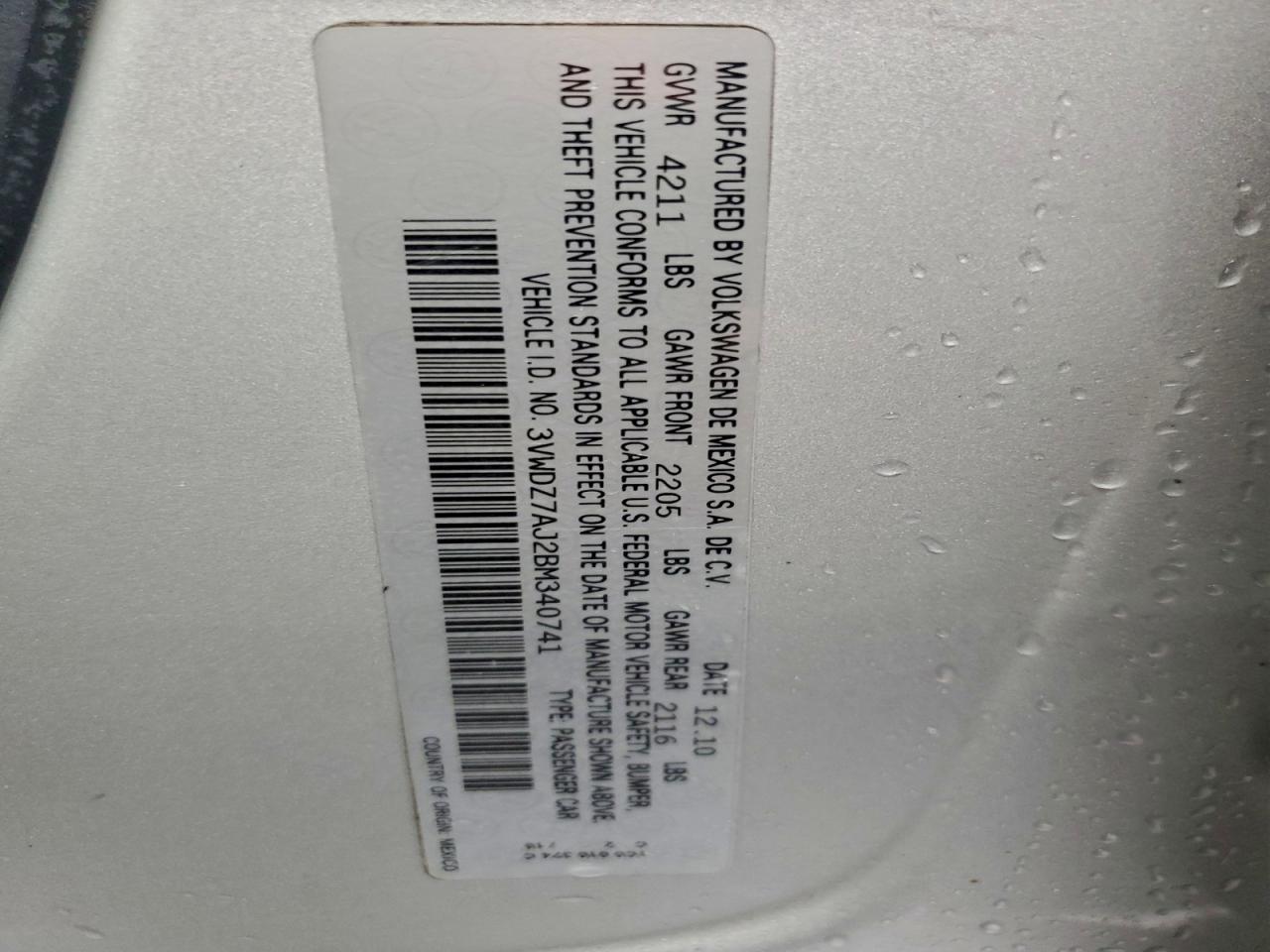 2011 VOLKSWAGEN JETTA