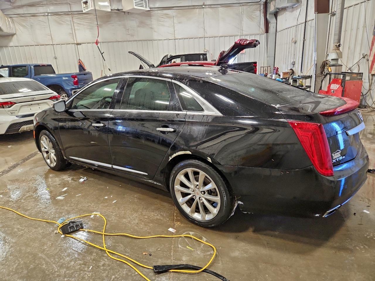 2013 CADILLAC XTS