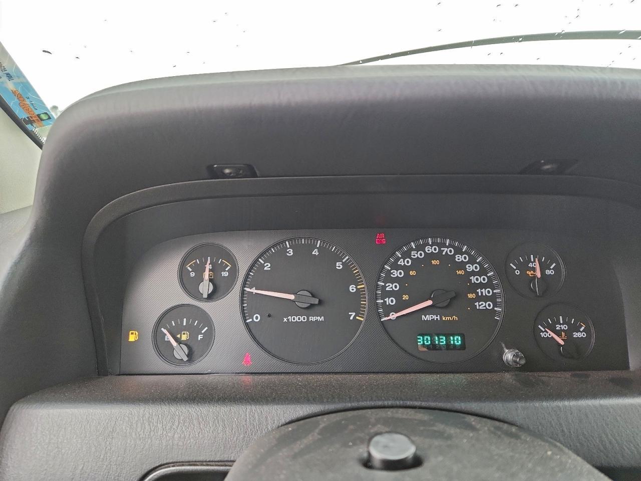 2002 JEEP Grand Cherokee