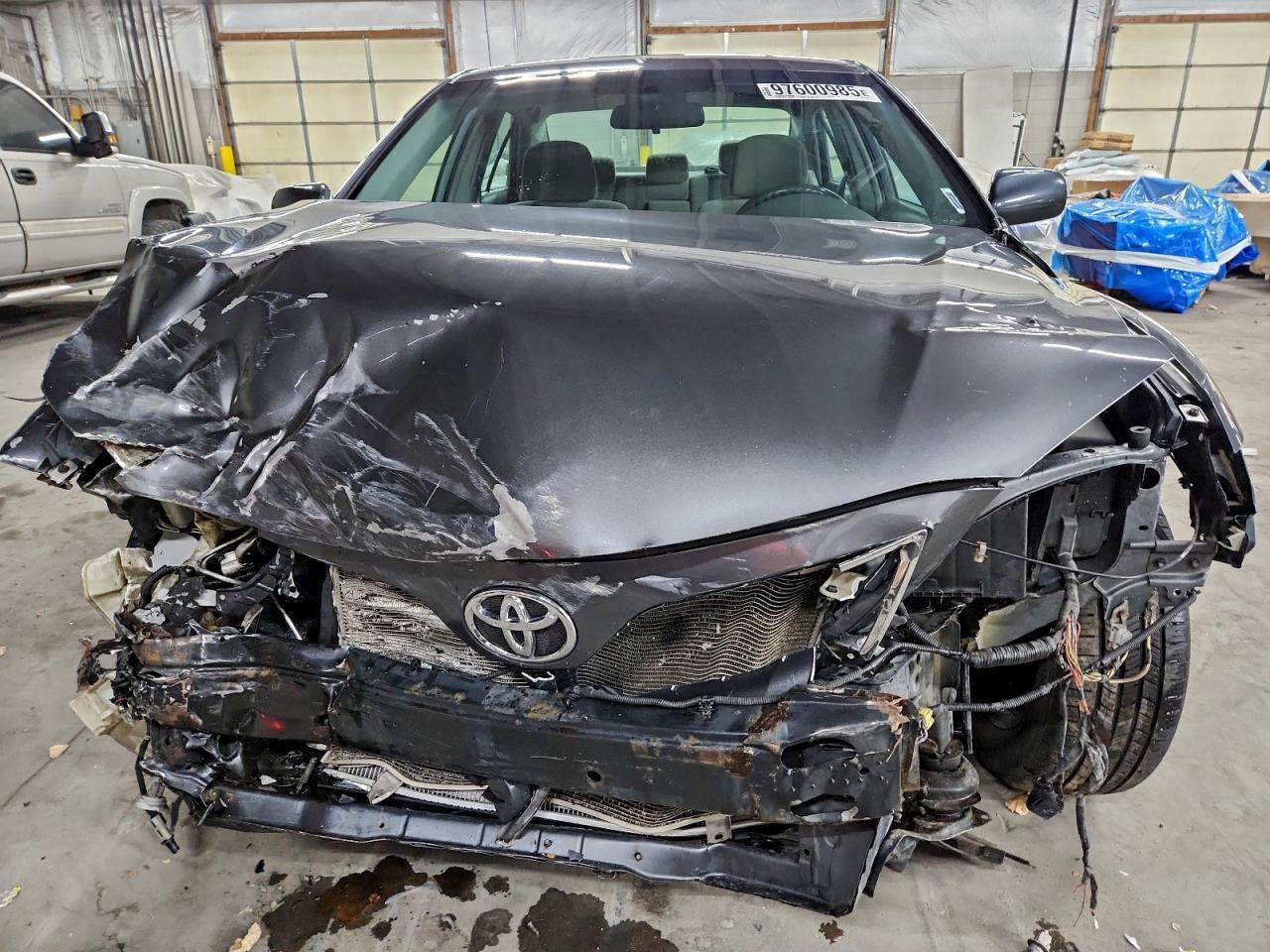 2011 TOYOTA CAMRY