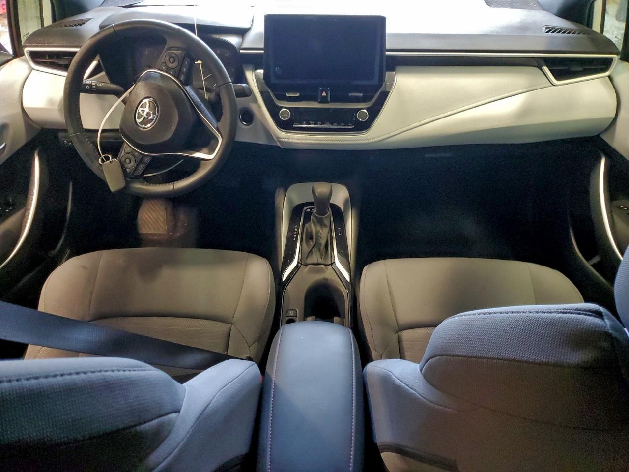 2025 TOYOTA COROLLA
