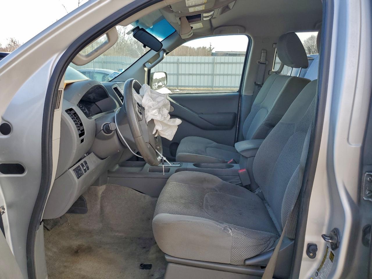 2013 NISSAN Frontier