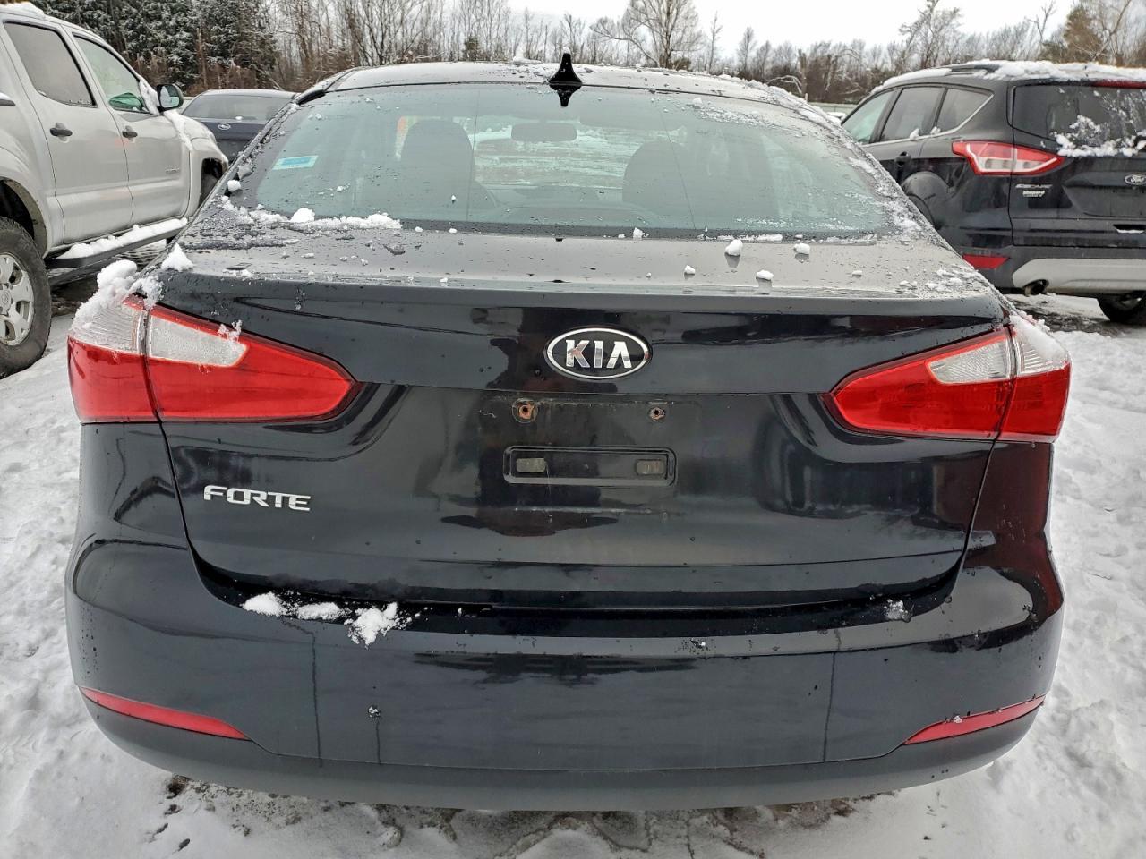 2016 KIA FORTE