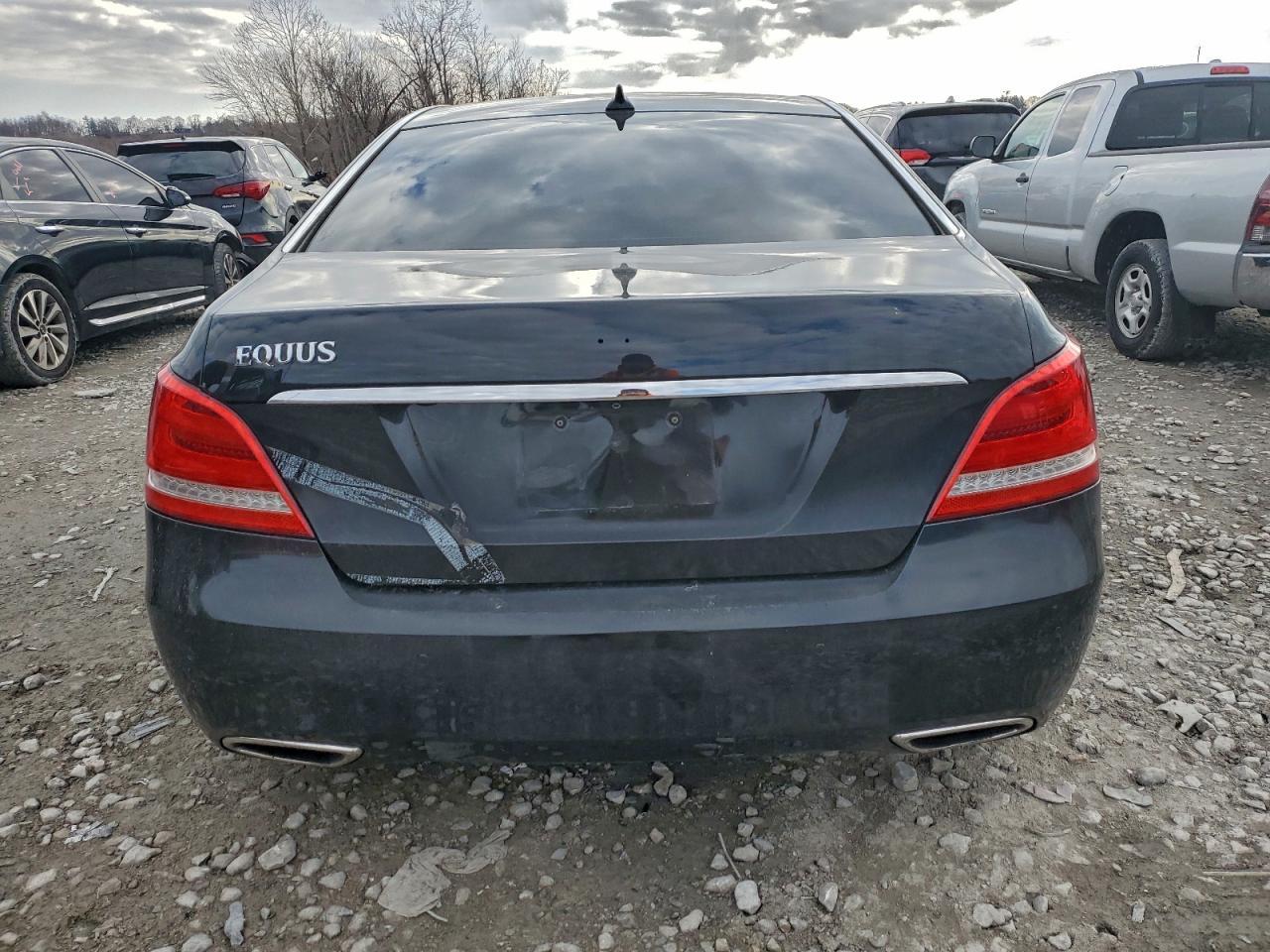 2015 HYUNDAI Equus