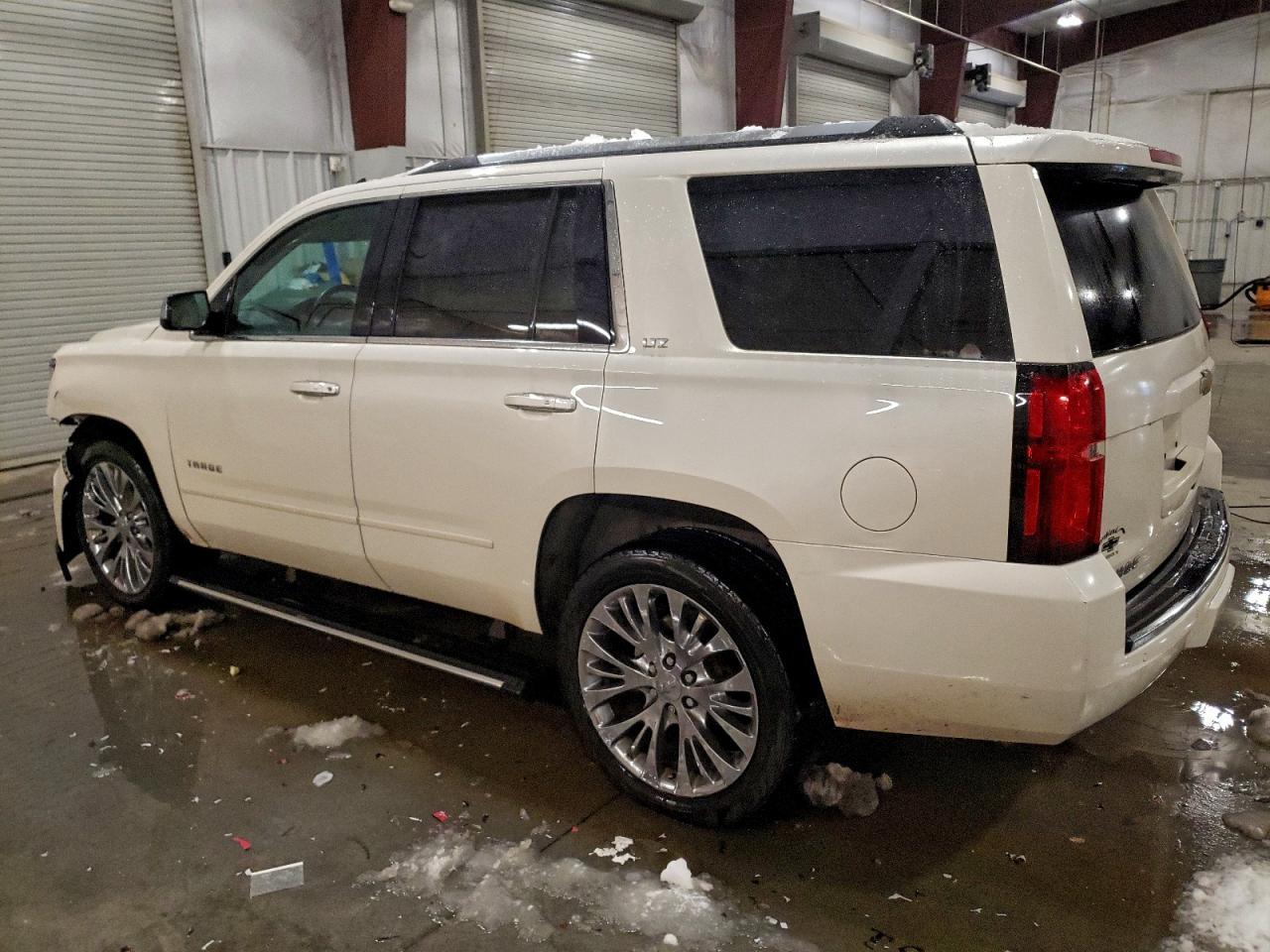 2015 CHEVROLET Tahoe