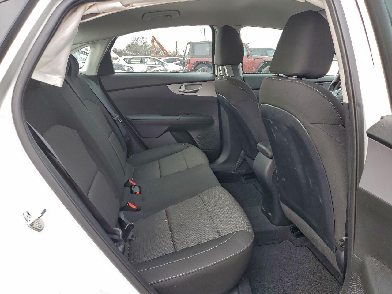 2023 KIA FORTE