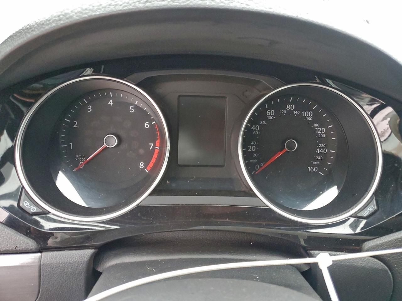 2016 VOLKSWAGEN JETTA