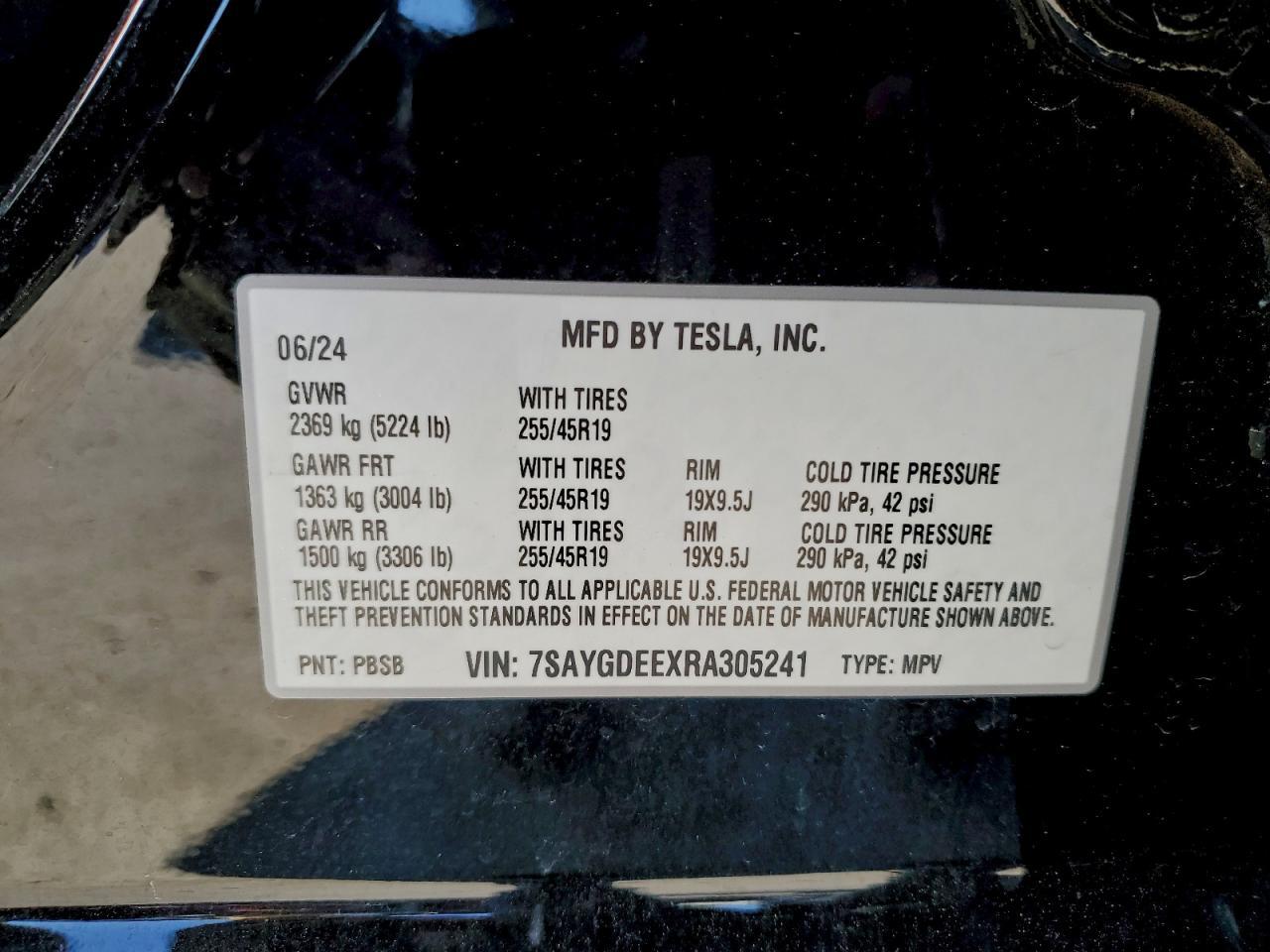 2024 TESLA MODEL Y