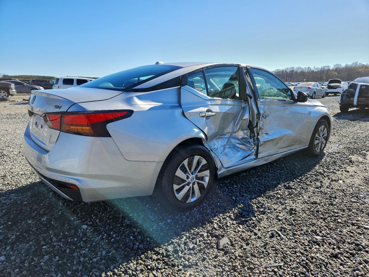 2024 NISSAN ALTIMA