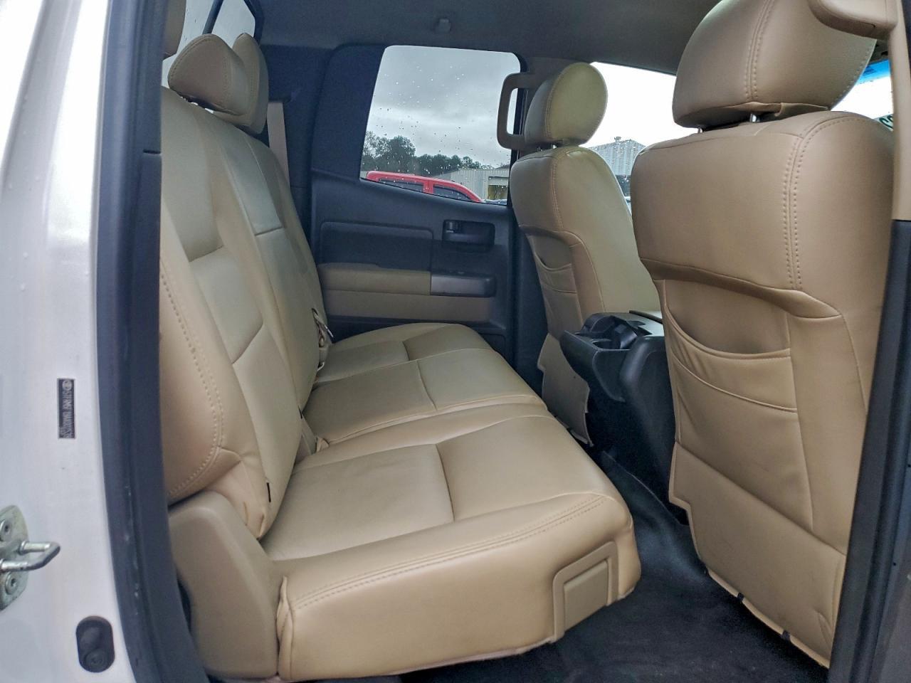 2010 TOYOTA TUNDRA