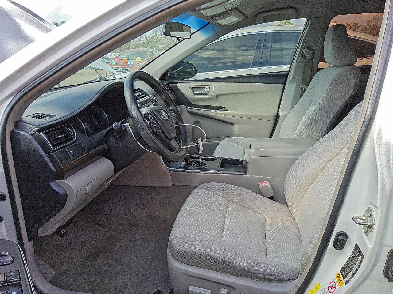 2016 TOYOTA CAMRY