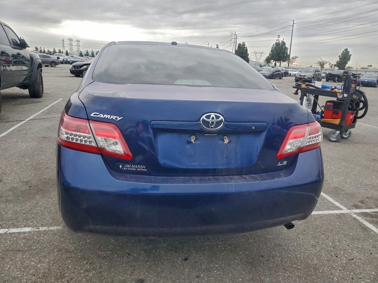2011 TOYOTA CAMRY