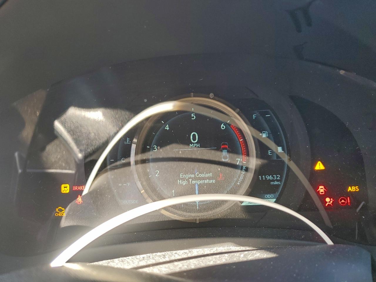 2016 LEXUS IS 200t