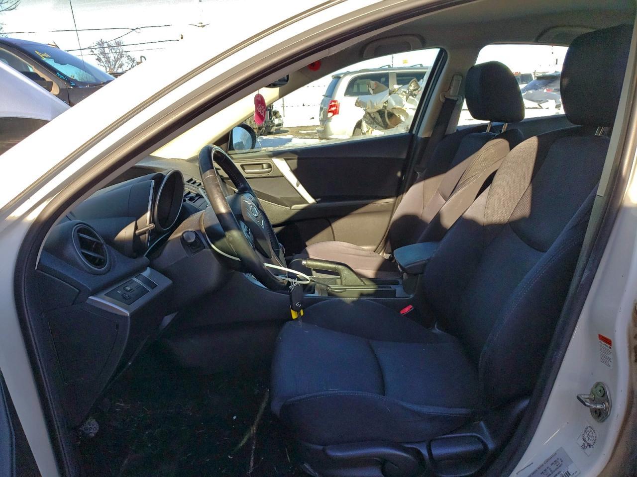 2010 MAZDA 3