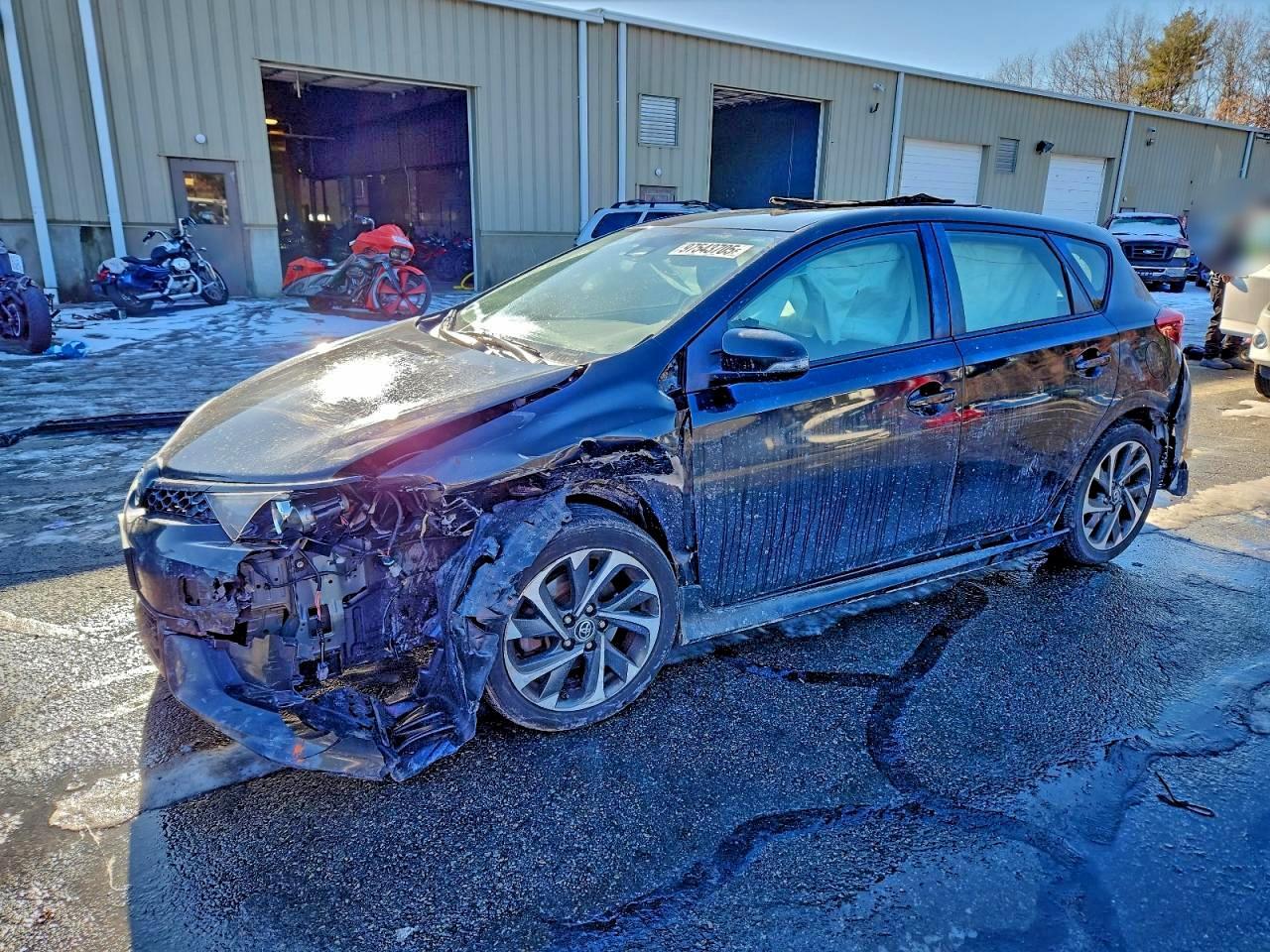 2018 TOYOTA COROLLA