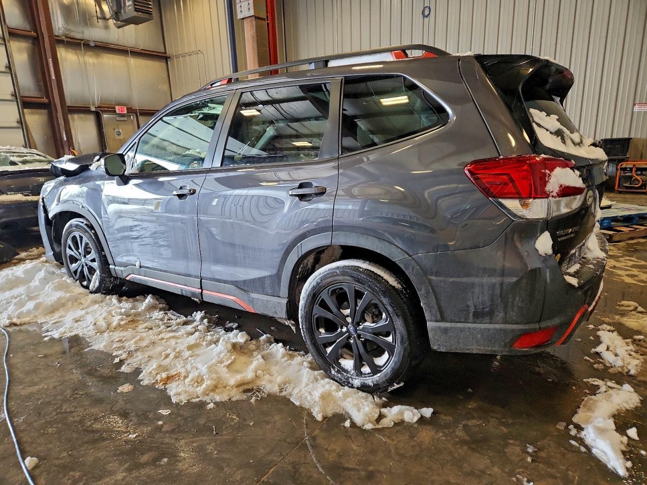 2024 SUBARU FORESTER