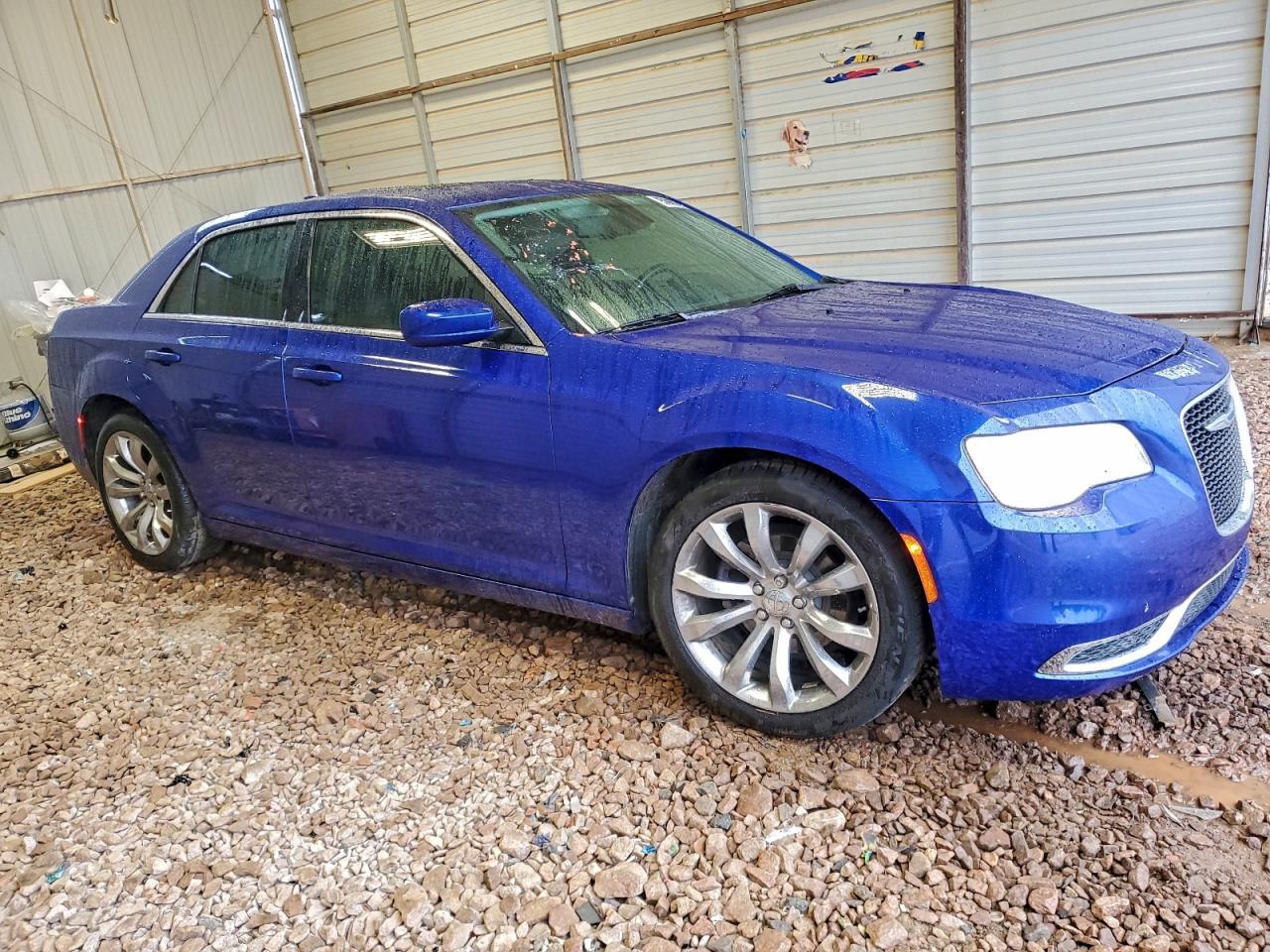 2019 CHRYSLER 300